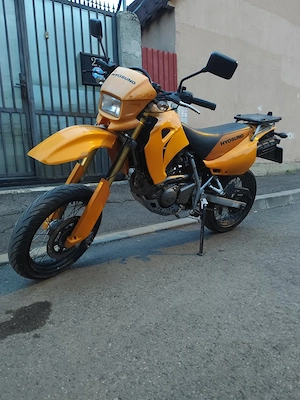 Vand motocicleta Hyosung 125 Supermoto  - imagine 5