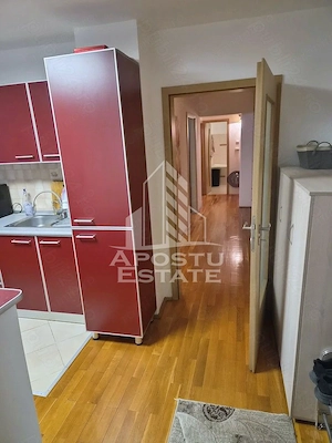 Apartament 2 camere de închiriat ,decomandat,zona Girocului - imagine 2
