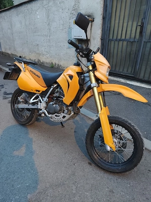 Vand motocicleta Hyosung 125 Supermoto  - imagine 3