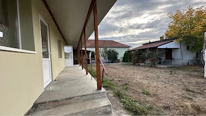 casa de vanzare sau de închiriat - imagine 5