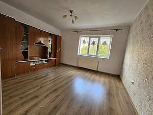 Vând apartament 2 camere decomandat  - imagine 2