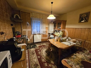 Apartament 3 camere decomandat 72 mpu 2 bai pivnita Vasile Aaron Sibiu - imagine 5