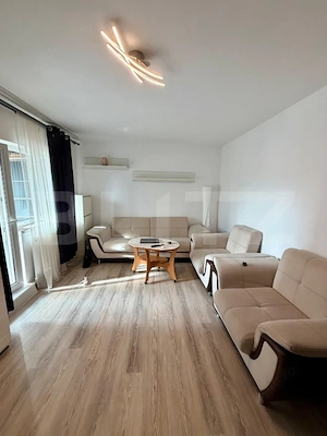 Apartament 3 camere, 65 mp, 2 bai, zona Intre Lacuri