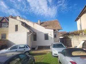 Casa individuala si curte de 480 mp zona Piata Cluj - imagine 13