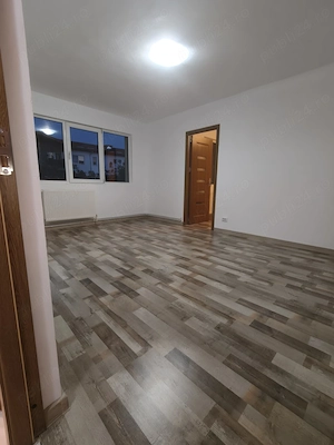 Apartament 2 camere- semidecomandat - imagine 3