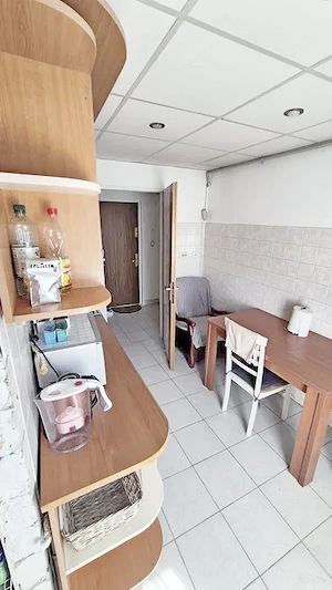 Zona Odobescu - apartament cu două camere cu centrală proprie. - imagine 9