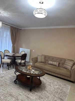 Vând apartament Bușteni ,mobilat +loc de parcare  - imagine 9