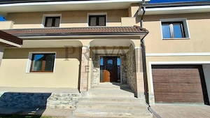 Casă spațioasă cu 5 camere, garaj și grădină amenajată –Cartier Slavic - imagine 2