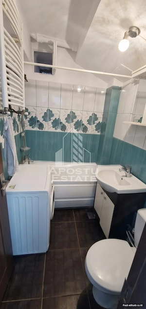 Apartament 3 camere de închiriat, pozitie excelenta, situat central - imagine 8