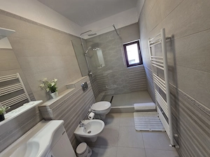 Inchiriez casa ultracentral Deva - imagine 6