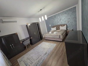 Inchiriez casa ultracentral Deva - imagine 5