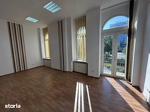 Vand apart.2 cam.ultracentral,Revolutiei,vis-a-vis de hotel  Continental.et.1 2, st.80 mp. - imagine 6