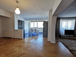 Apartament Central, bloc Casa Cartii - imagine 12