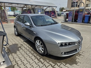 Vand Alfa Romeo 159 an 2012, 2.0 jtmd