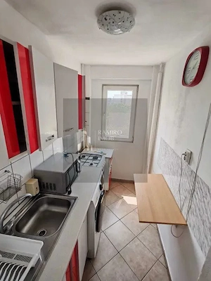 Apartament 2 camere, decomandat, Nitu Vasile/P-ta Sudului, curat - imagine 3