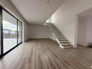 Casa individuala, design deosebit, 4 camere - Giarmata Mare - imagine 2