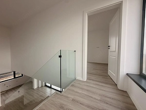 Casa individuala, design deosebit, 4 camere - Giarmata Mare - imagine 14