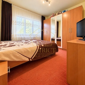 Apartament de vanzare, cu doua camere decomandat si boxa, in zona Aradului - imagine 2