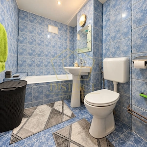 Apartament de vanzare, cu doua camere decomandat si boxa, in zona Aradului - imagine 7