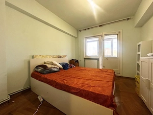 Apartament cu 4 camere, 95 mp utili - zona Calea Sagului - imagine 3