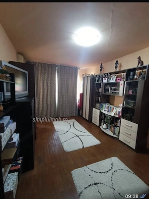 Decomandat 2 Camere Metrou Lujerului