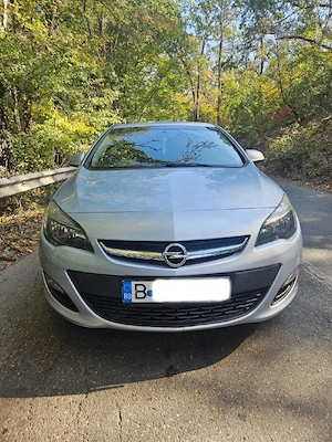 Opel Astra J Sedan 1.6 benzină, 116 CP, Euro 6, an 2016 - imagine 3