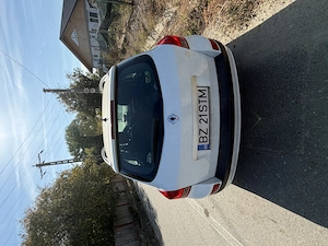 Renault Clio 3, 1.5 dCi, 75 CP, an 2012 - imagine 3