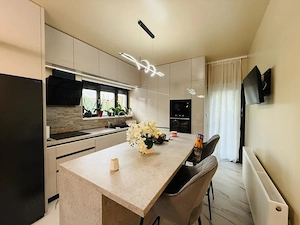 Duplex 3 camere, mobilat modern - Sanmihaiu Roman - imagine 3