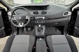 Renault Scenic 3 Facelift - 2012 - 1.5 DCI - Navigatie - imagine 7