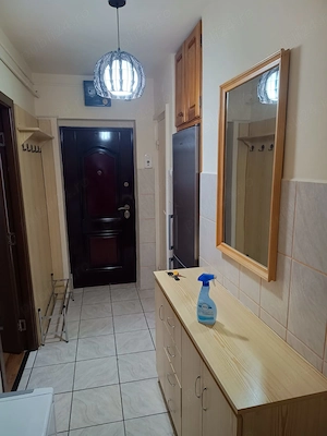 De vânzare apartament cu 2 camere - imagine 2