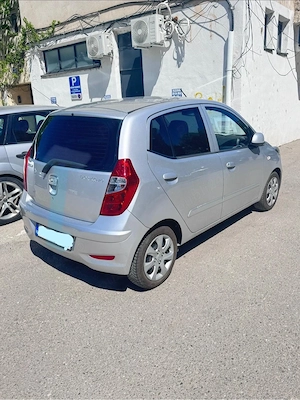 Vand Hyundai i 10, anul 2011, 74000 km, inmatriculata  - imagine 2
