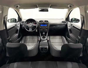 Volkswagen Golf 1.4 TSI Tour - imagine 16
