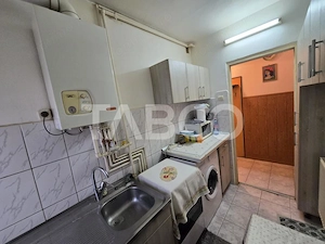 Apartament 2 camere de vanzare etaj intermediar 36mp zona Vasile Aaron - imagine 12
