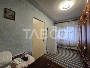Apartament 2 camere de vanzare etaj intermediar 36mp zona Vasile Aaron - imagine 11