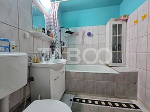 Comision 0 Apartament 3 camere de vanzare decomandat etaj 2 V.Aaron - imagine 18