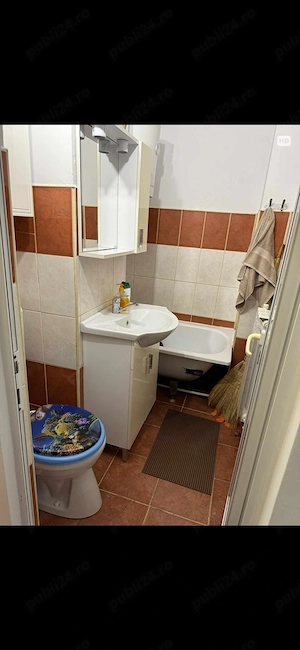 Vand apartament 2 camere in oras Ramnicu Sarat,aproape de Bela Italia  - imagine 3