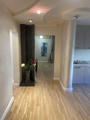 De Închiriat Apartament 3 Camere Decebal, Renovat, Aproape, de Metrou - imagine 6
