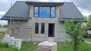 Casă de vânzare, 204 mp, zona Centrală - Filiași - imagine 3