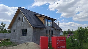 Casă de vânzare, 204 mp, zona Centrală - Filiași - imagine 4
