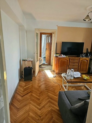 Aproape de Spitalul Judetean. Centrala termica proprie. Bloc anvelopat.  - imagine 3