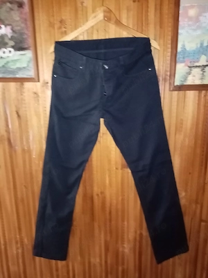 Blugi bărbați, ghete bărbați, adidași iarna