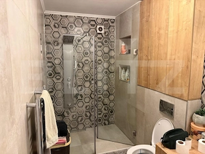 Casa deosebita in locatie exclusivista, 166 mp utili si 750 mp curte - imagine 3