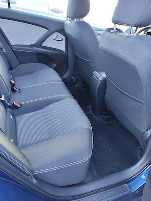Vand Toyota Avensis 2.0 143cp 2018 - imagine 2