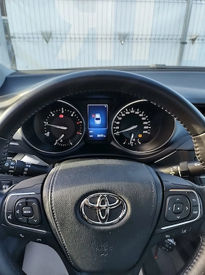 Vand Toyota Avensis 2.0 143cp 2018 - imagine 4