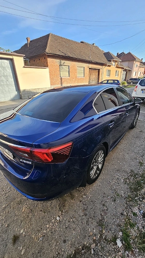 Vand Toyota Avensis 2.0 143cp 2018