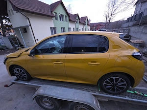 Peugeot 208, AVARIAT  - imagine 6