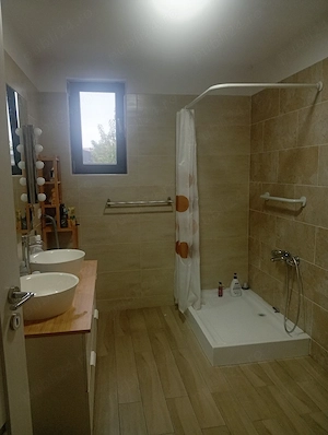 vand casa(duplex)parter + etaj  - imagine 10