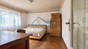 Casă 7 camere | Teren 2.656 mp | Românești | 146 S.U.T. | Gaz +Curent - imagine 4