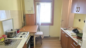 Vand apartament 2 camere decomandat in Deva, zona Zamfirescu (langa bulevard), etaj 1, - imagine 4