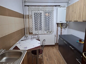 Torontalului, 2 Camere de Inchiriat, Centrala Proprie, Etaj 1 - imagine 3